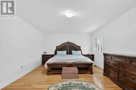 5 Middleton Drive Wasaga Beach ON L9Z 0L1