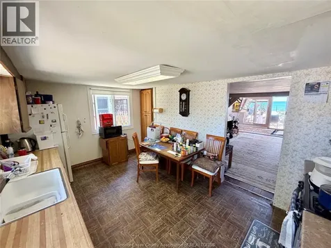 1041 Heritage Road Kingsville ON N9Y 2E6