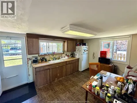 1041 Heritage Road Kingsville ON N9Y 2E6