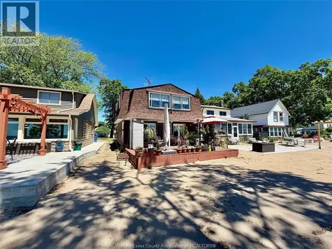 1041 Heritage Road Kingsville ON N9Y 2E6