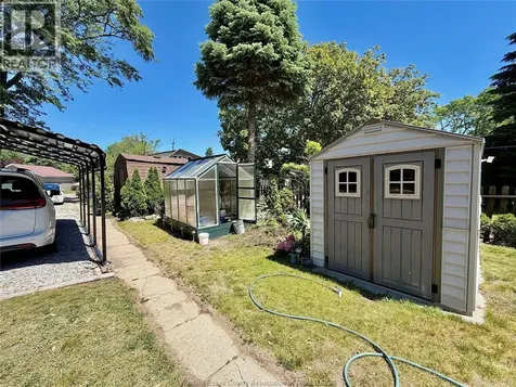 1041 Heritage Road Kingsville ON N9Y 2E6
