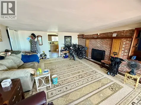 1041 Heritage Road Kingsville ON N9Y 2E6