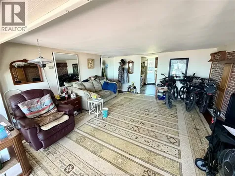 1041 Heritage Road Kingsville ON N9Y 2E6