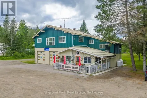 1734 Highway 518 E Highway Kearney ON P0A 1M0