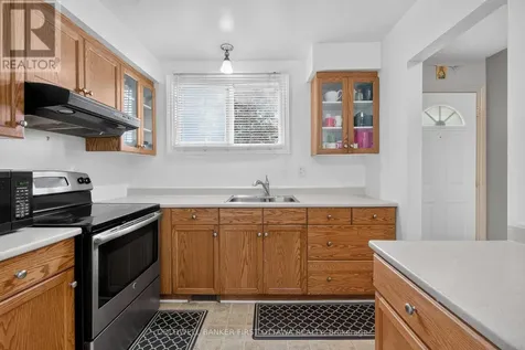 1444 Palmerston Drive Ottawa ON K1J 8P1