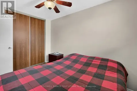 1444 Palmerston Drive Ottawa ON K1J 8P1