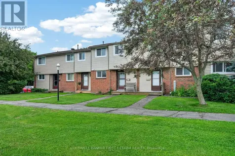 1444 Palmerston Drive Ottawa ON K1J 8P1