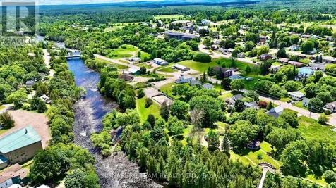 203 John Street Bonnechere Valley ON K0J 1T0