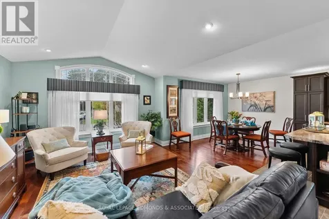 51 Bedard Boulevard Petawawa ON K8H 0B7