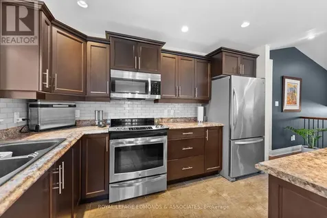 51 Bedard Boulevard Petawawa ON K8H 0B7