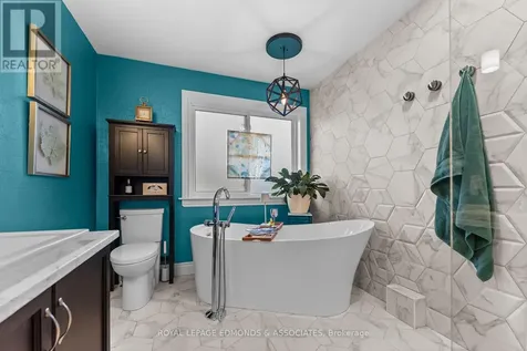51 Bedard Boulevard Petawawa ON K8H 0B7