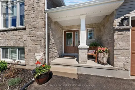 51 Bedard Boulevard Petawawa ON K8H 0B7