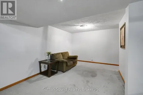 460 8th Avenue East Owen Sound ON N4K 6S8