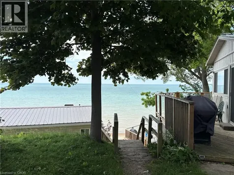 30 Bucks Park Port Dover ON N0A 1N0