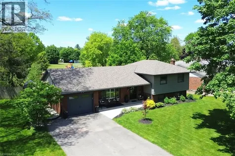 8 Sheridan Boulevard Simcoe ON N3Y 4W4