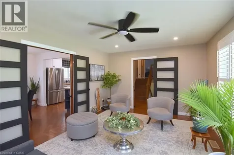 8 Sheridan Boulevard Simcoe ON N3Y 4W4
