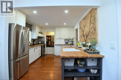 8 Sheridan Boulevard Simcoe ON N3Y 4W4