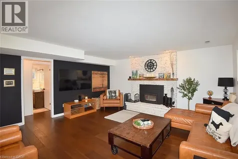 8 Sheridan Boulevard Simcoe ON N3Y 4W4