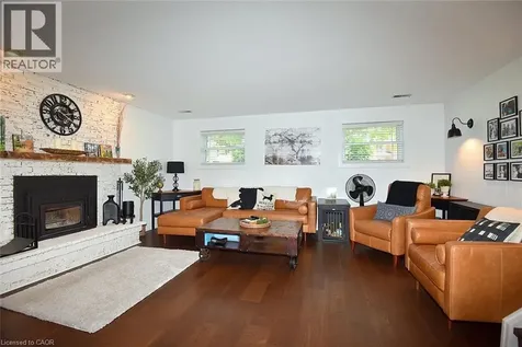 8 Sheridan Boulevard Simcoe ON N3Y 4W4