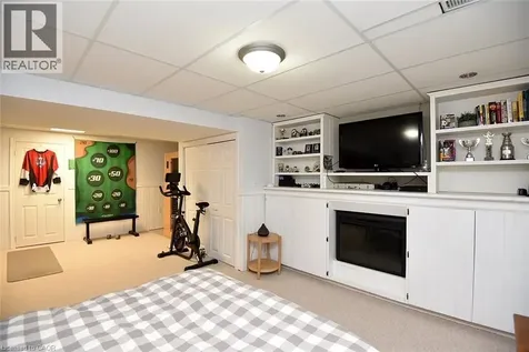 8 Sheridan Boulevard Simcoe ON N3Y 4W4