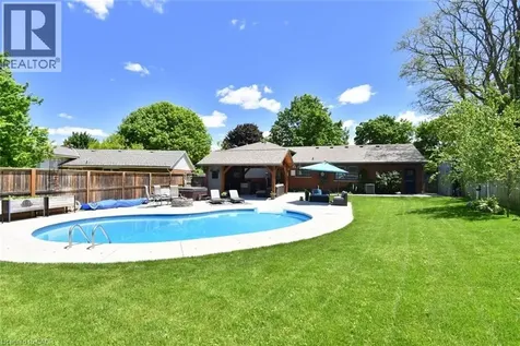 8 Sheridan Boulevard Simcoe ON N3Y 4W4