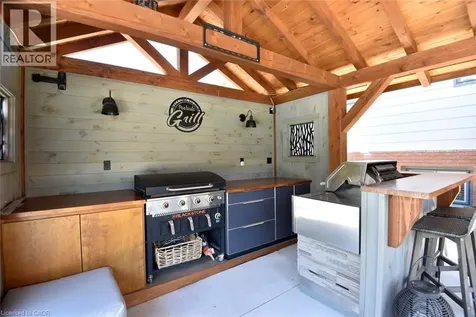 8 Sheridan Boulevard Simcoe ON N3Y 4W4