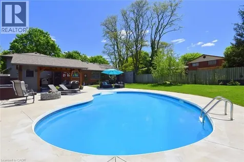 8 Sheridan Boulevard Simcoe ON N3Y 4W4
