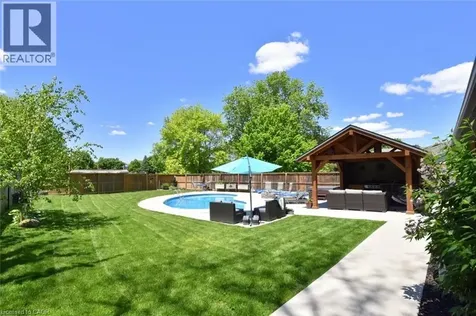 8 Sheridan Boulevard Simcoe ON N3Y 4W4