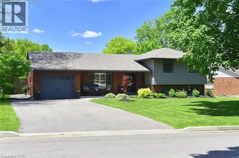 8 Sheridan Boulevard Simcoe ON N3Y 4W4