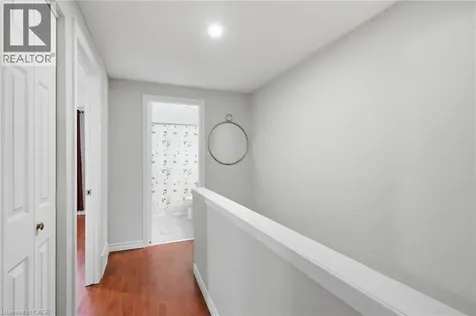 82 Riverdale Drive Hamilton ON L8E 1K3