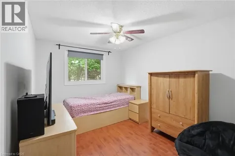 82 Riverdale Drive Hamilton ON L8E 1K3