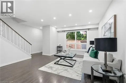 82 Riverdale Drive Hamilton ON L8E 1K3