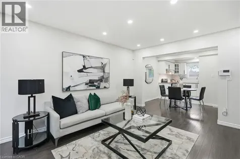 82 Riverdale Drive Hamilton ON L8E 1K3