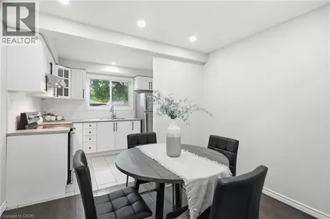 82 Riverdale Drive Hamilton ON L8E 1K3