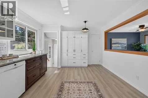 1804 St. Anne Street Tecumseh ON N8N 1V4