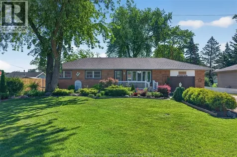 1804 St. Anne Street Tecumseh ON N8N 1V4