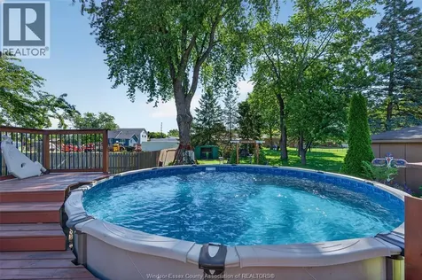 1804 St. Anne Street Tecumseh ON N8N 1V4