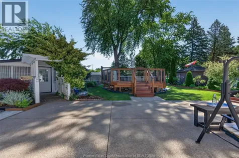 1804 St. Anne Street Tecumseh ON N8N 1V4