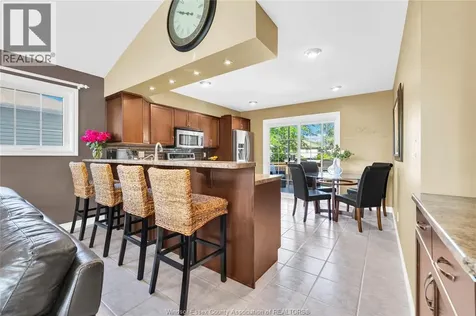 112 Fay Court Lakeshore ON N8L 0K9