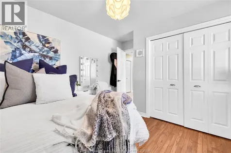 112 Fay Court Lakeshore ON N8L 0K9