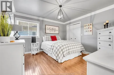 112 Fay Court Lakeshore ON N8L 0K9
