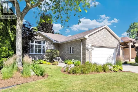 112 Fay Court Lakeshore ON N8L 0K9