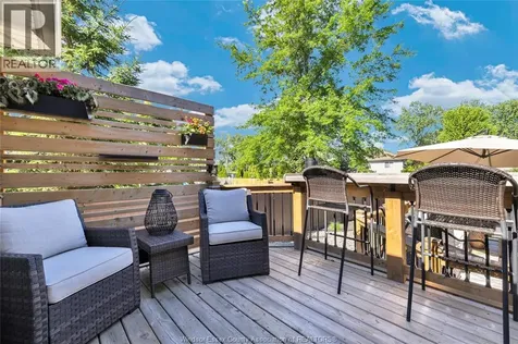 112 Fay Court Lakeshore ON N8L 0K9
