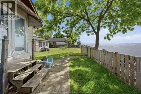 1437 Heritage Road Kingsville ON N9Y 2E6