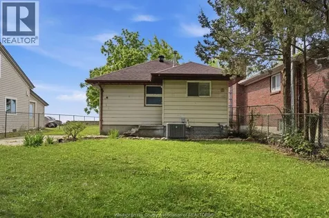 1437 Heritage Road Kingsville ON N9Y 2E6