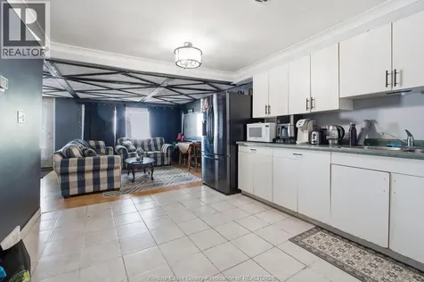 1437 Heritage Road Kingsville ON N9Y 2E6