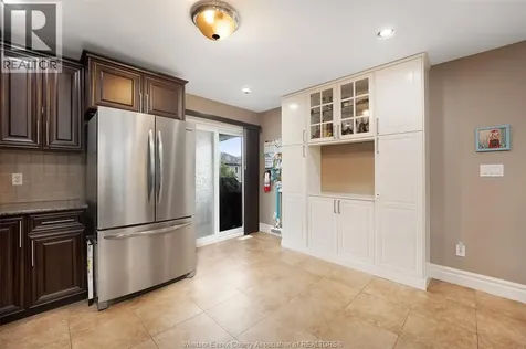 3998 Cosenza Street Windsor ON N9G 0A5