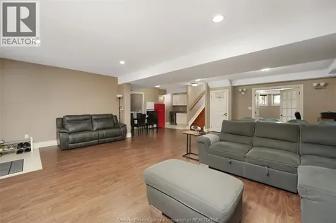3998 Cosenza Street Windsor ON N9G 0A5
