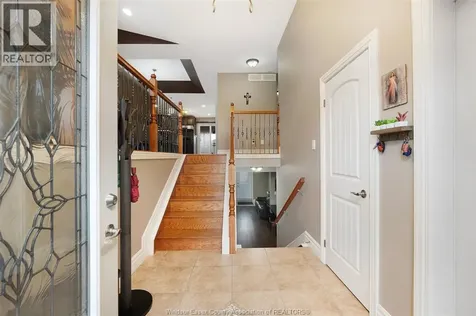 3998 Cosenza Street Windsor ON N9G 0A5