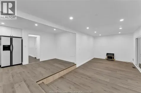 2032 Ford Boulevard Windsor ON N8T 2E7